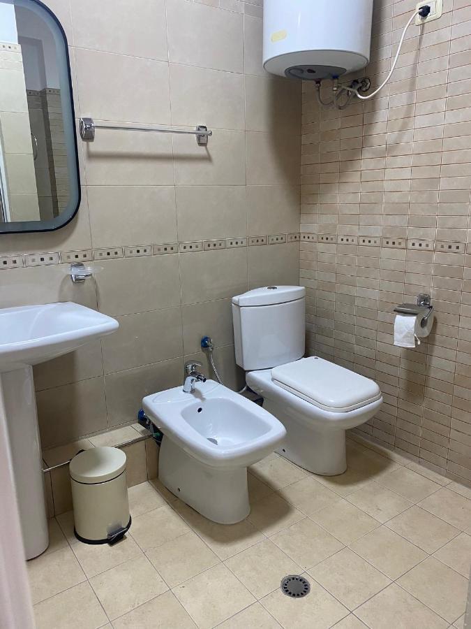 Central Park Rooms Tirana Bagian luar foto