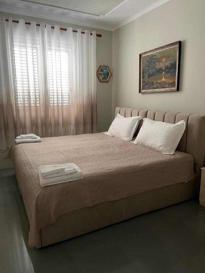 Central Park Rooms Tirana Bagian luar foto